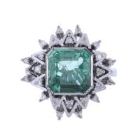 212-RING WITH EMERALD AND DIAMONDS.
