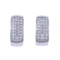 18-PENDIENTES CON DIAMANTES.