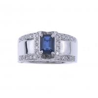 152-DIAMONDS AND SAPPHIRE RING.