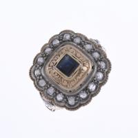 68-EARLY 20TH CENTURY RING WITH SAPPHIRE.