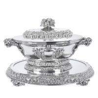 3-BAGUÉS. LARGE BARCELONA SILVER TUREEN WITH "SURTOUT", MID 20TH CENTURY.