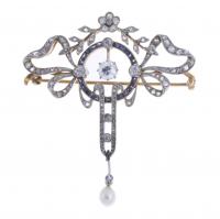287-ART DECO BROOCH WITH DIAMONDS AND SAPPHIRES.