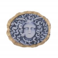 180-PENDANT WITH MEDUSA IN AGATE CAMEO.