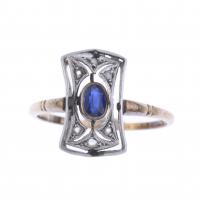 37-EARLY 20TH CENTURY RING.