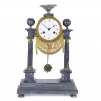 286-DIRECTORY-STYLE PORTICO CLOCK BY BASSOT, RUE ST. HONORÉ. CIRCA 1795-1805. 