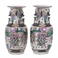161-PAIR OF CHINESE NANKIN VASES, LATE 19TH CENTURY-EARLY 20TH CENTURY.
