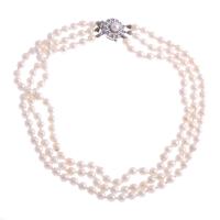 119-CULTURED PEARLS NECKLACE.