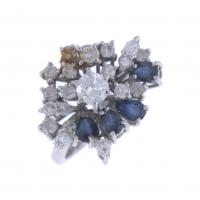 1-CLUSTER RING WITH DIAMONDS AND SAPPHIRES.