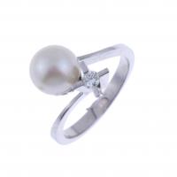 56-YOU AND ME RING WITH DIAMOND AND PEARL.