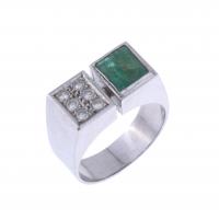 69-SIGNET RING WITH DIAMONDS AND EMERALD.