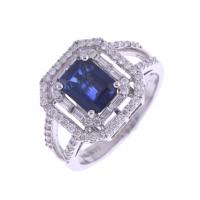 35-LARGE RING WITH SAPPHIRE AND DIAMONDS.