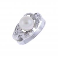 12-OLD RING WITH A PEARL.