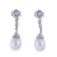 164-EARRINGS WITH DIAMONDS AND PEARL.