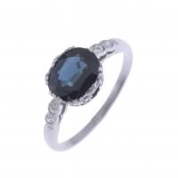 59-RING WITH SAPPHIRE.
