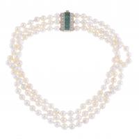 121-PEARLS CHOKER WITH TOURMALINES AND DIAMONDS CLASP.