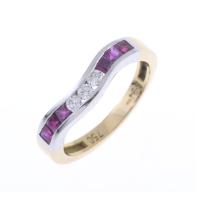 134-ETERNITY RING WITH RUBIES AND DIAMONDS.