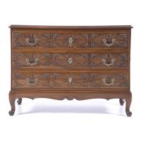 761-FRENCH PROVENZAL STYLE CHEST OF DRAWERS, S. XX.