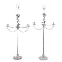 20-PAREJA DE CANDELABROS ALTOS EN PLATA, SELLOS VALENTÍ DE LOS AÑOS 40.