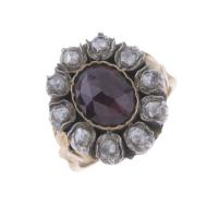 44-ROSETTE RING, EARLY 20TH CENTURY.