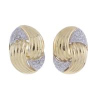 148-GOLD AND DIAMONDS EARRINGS
