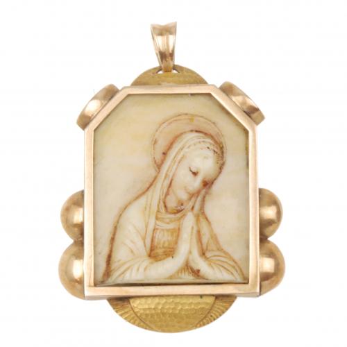 MEDALLA MODERNISTA EN ORO Y MARFIL.