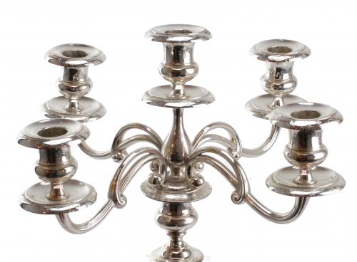 CHRISTOFLE. CANDELABRO DE MESA, MEDIADOS SIGLO XX