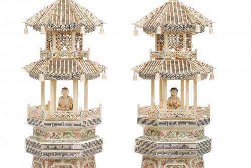 PAIR OF CHINESE  PAGODA VASES. SECOND HALF C20th.