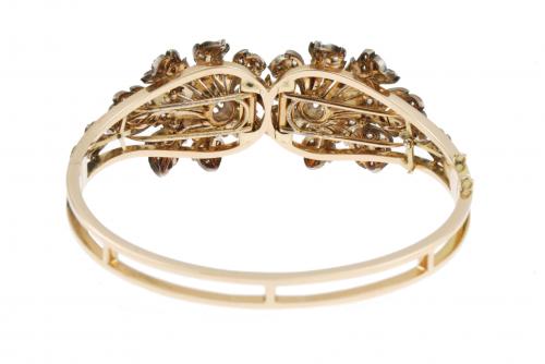 PULSERA BROCHE DOBLE CLIP FLORAL DEL SIGLO XIX.
