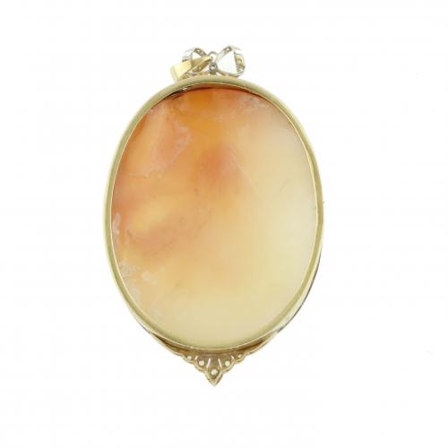 CAMEO PENDANT.