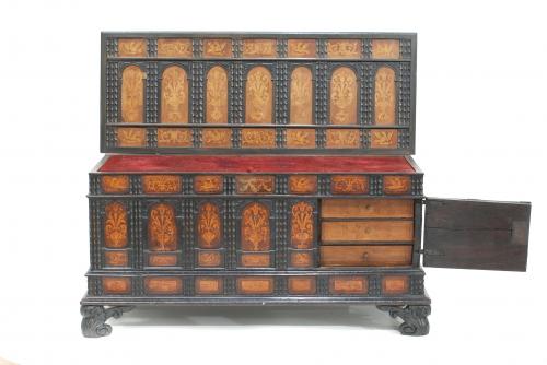 CATALAN BRIDAL CHEST C18th.