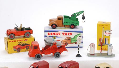 Dinky Toys FIAT 1200 Nº 531 caja ORIGINAL.AÑOS 50-60 