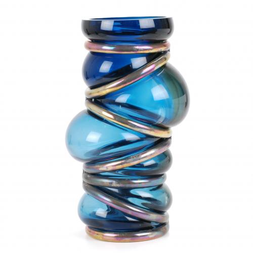 VANESSA MITRANI (PARÍS, FRANCIA, 1973) "Chain Ring", jarrón.