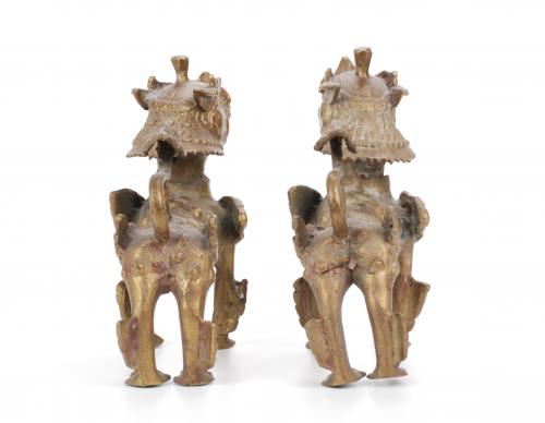 EARLY 20TH CENTURY CHINESE SCHOOL CHINESE PORCELAIN BASE, F