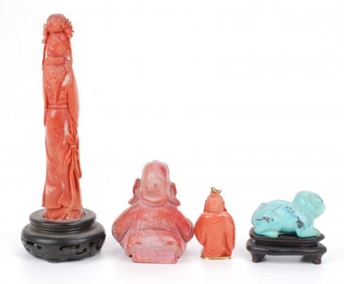 LOTE DE CUATRO TALLAS ORIENTALES, PRINCIPIOS DEL SIGLO XX.