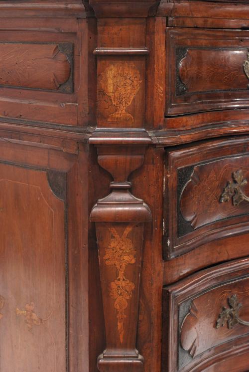 CATALAN CHEST OF DRAWERS, C1770-1780