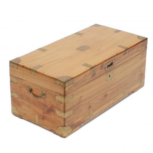 MARINE CHEST, MID 20TH CENTURY.