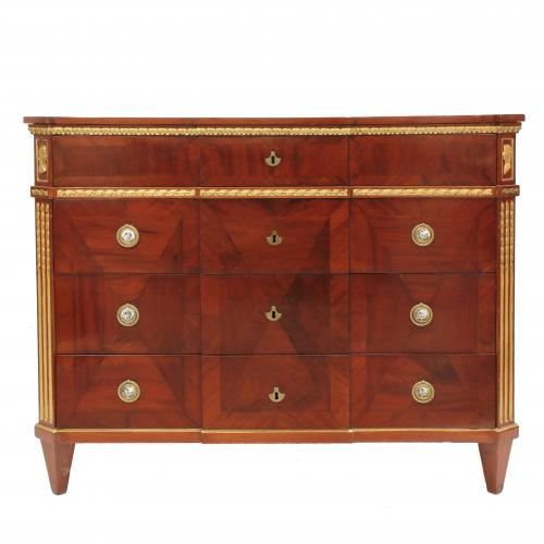 CHARLES IV STYLE CHEST OF DRAWERS. EARLY 19TH CENTURY. 