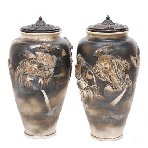 PAIR OF JAPANESE VASES, C19th.