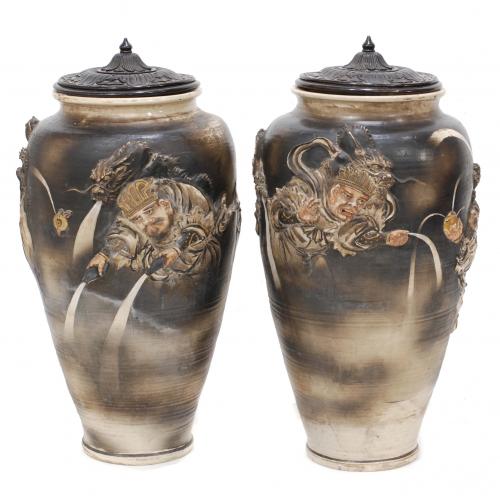 PAIR OF JAPANESE VASES, C19th.