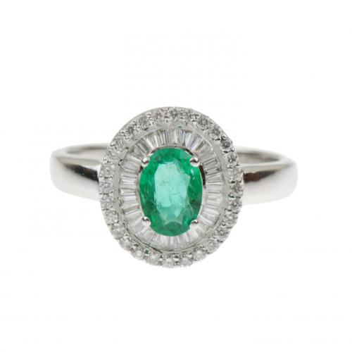 RING, EMERALD AND DIAMONDS.