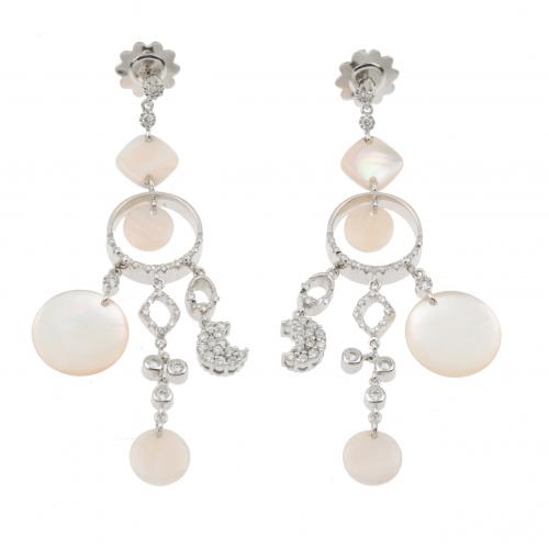 LONG EARRINGS WITH DIAMONDS.