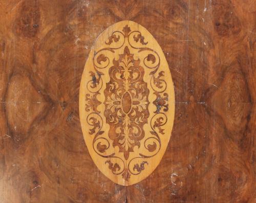 VICTORIAN CENTRE TABLE, MID C19th.