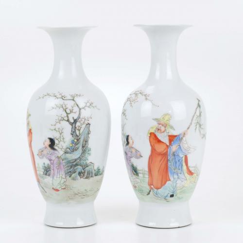 PAIR OF CHINESE VASES, EARLY C20th