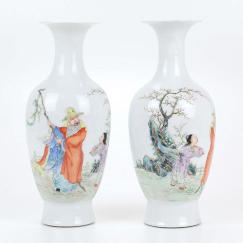 PAIR OF CHINESE VASES, EARLY C20th