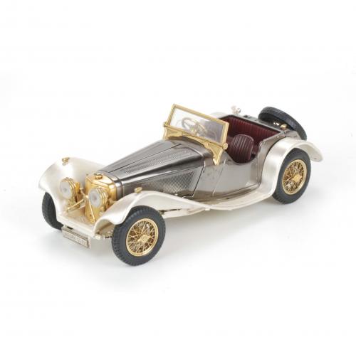 SILVER SCALE MODEL OF JAGUAR SS 100
