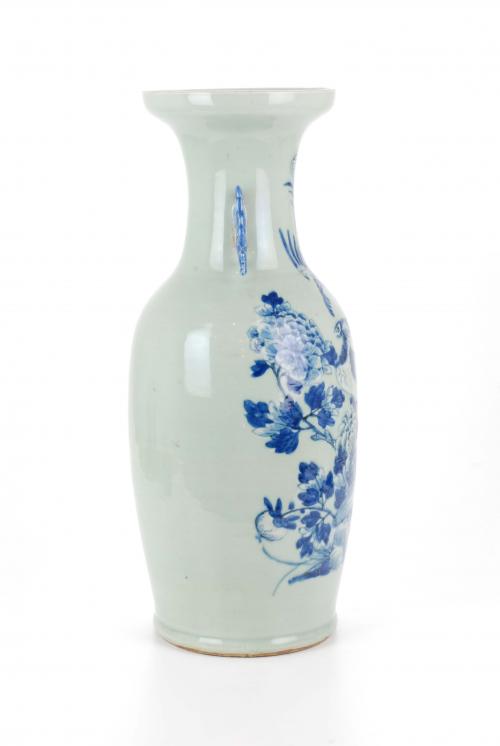 CHINESE  VASE, C19th