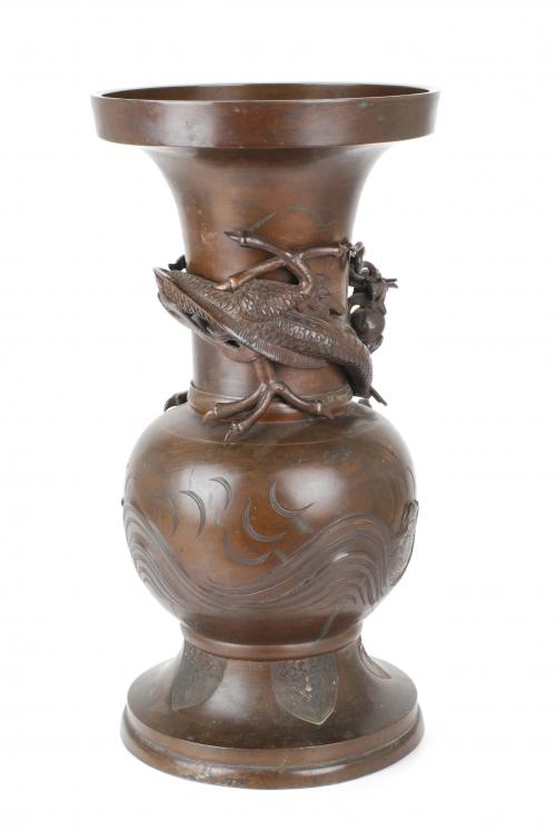 JAPANESE SCHOOL, C20th VASE