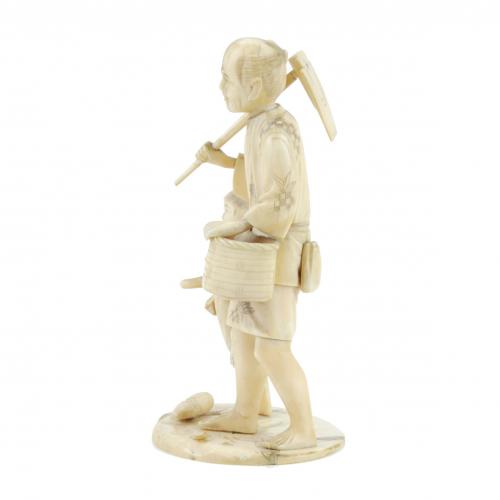 JAPANESE SCHOOL. MEIJI PERIOD, LATE C19th "PEASANT WITH CHI
