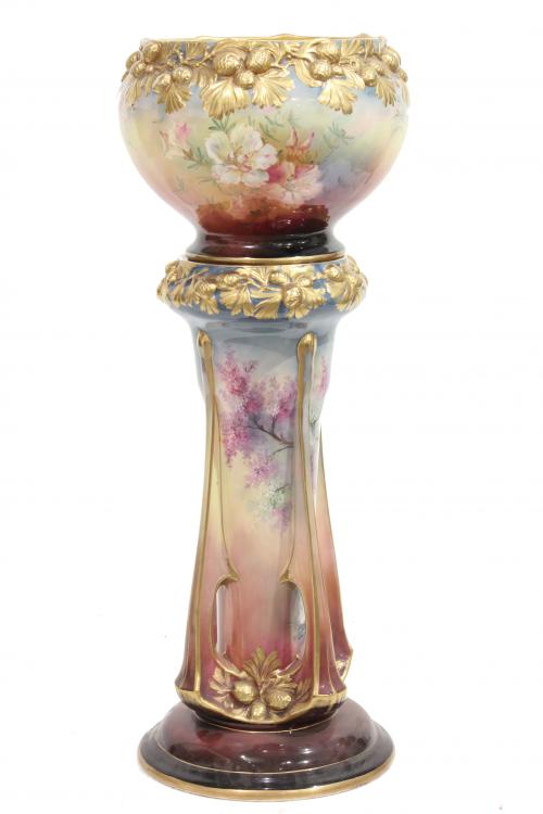 MODERNISTA JARDINIÈRE WITH BASE, FIRST HALF C20th.