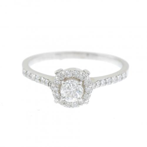 DIAMOND SOLITAIRE RING.